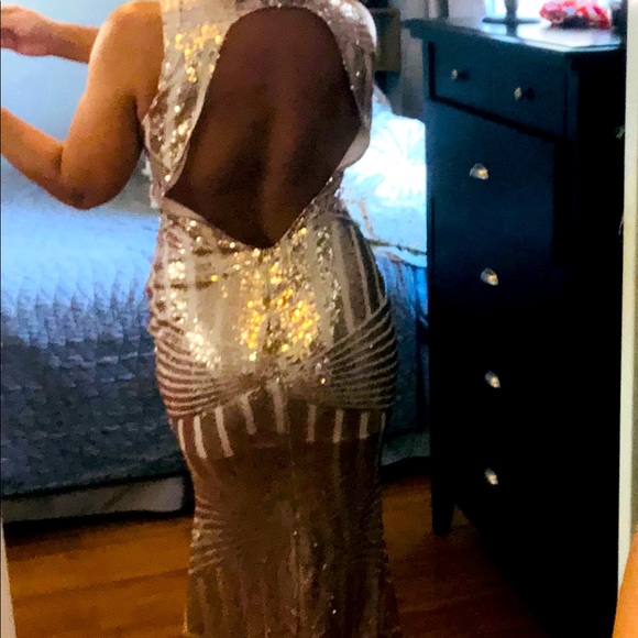 Dresses & Skirts - Never Worn✨ Rose Gold